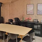 Semesterbostad Spacious Retreat By Limfjorden - By Traum *