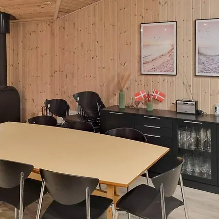 別荘 Spacious Retreat By Limfjorden - By Traum *
