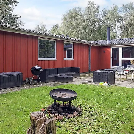 Semesterbostad Spacious Retreat By Limfjorden - By Traum